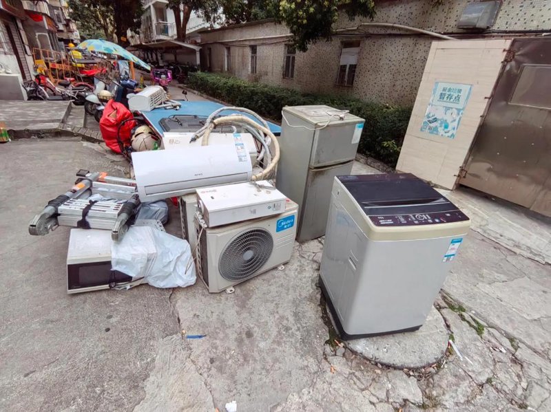 如何高效地处理家中不再需要的旧家具?